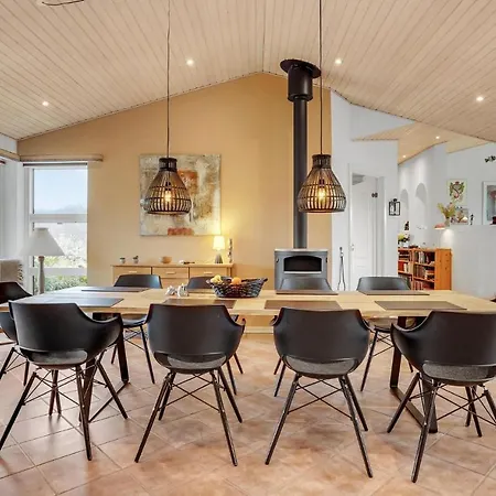 Gorgeous In With Kitchen Tatil Evi Haderslev